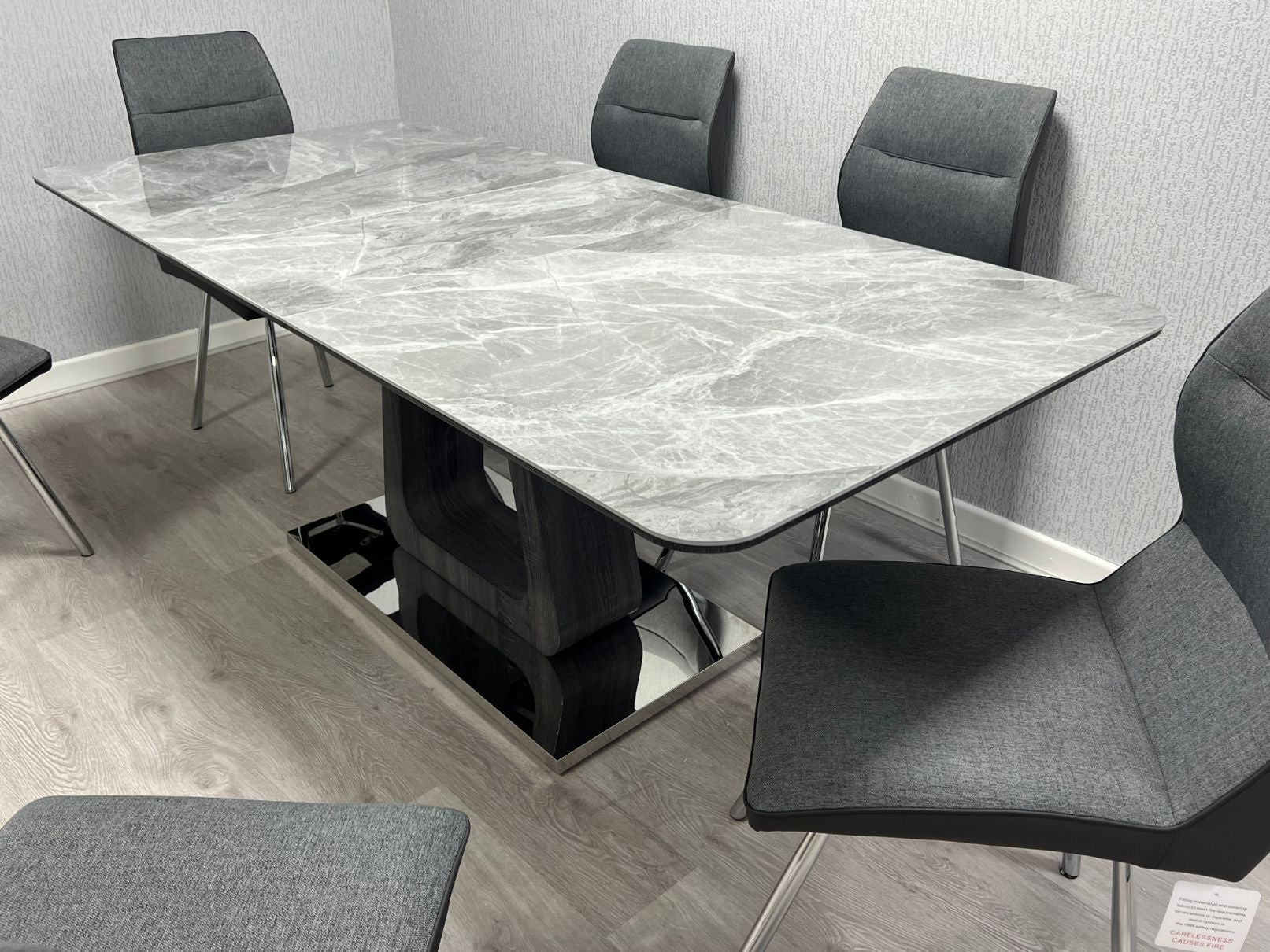 Zermatt Extendable Dining Table(160cm to 200cm) (Grey Ceramic)