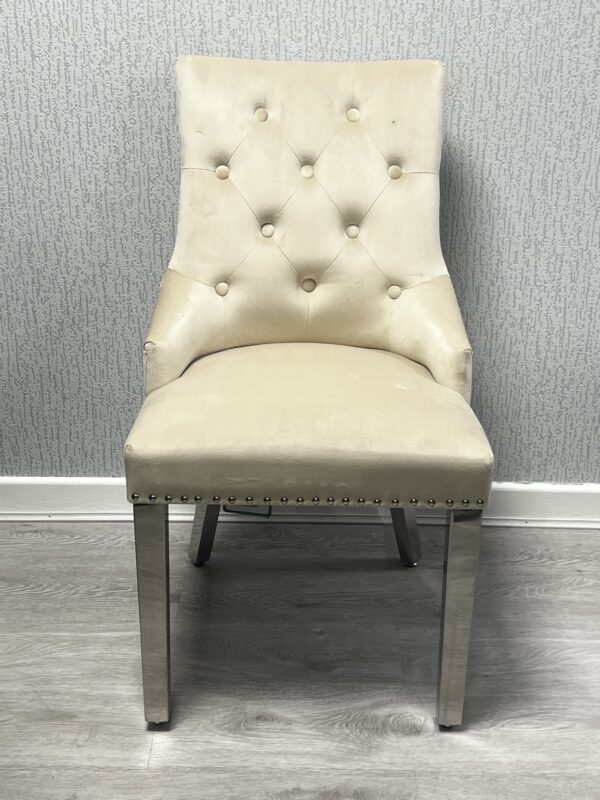 Duke Dining Chair with Plain Knocker & Plain Back (All Colours)