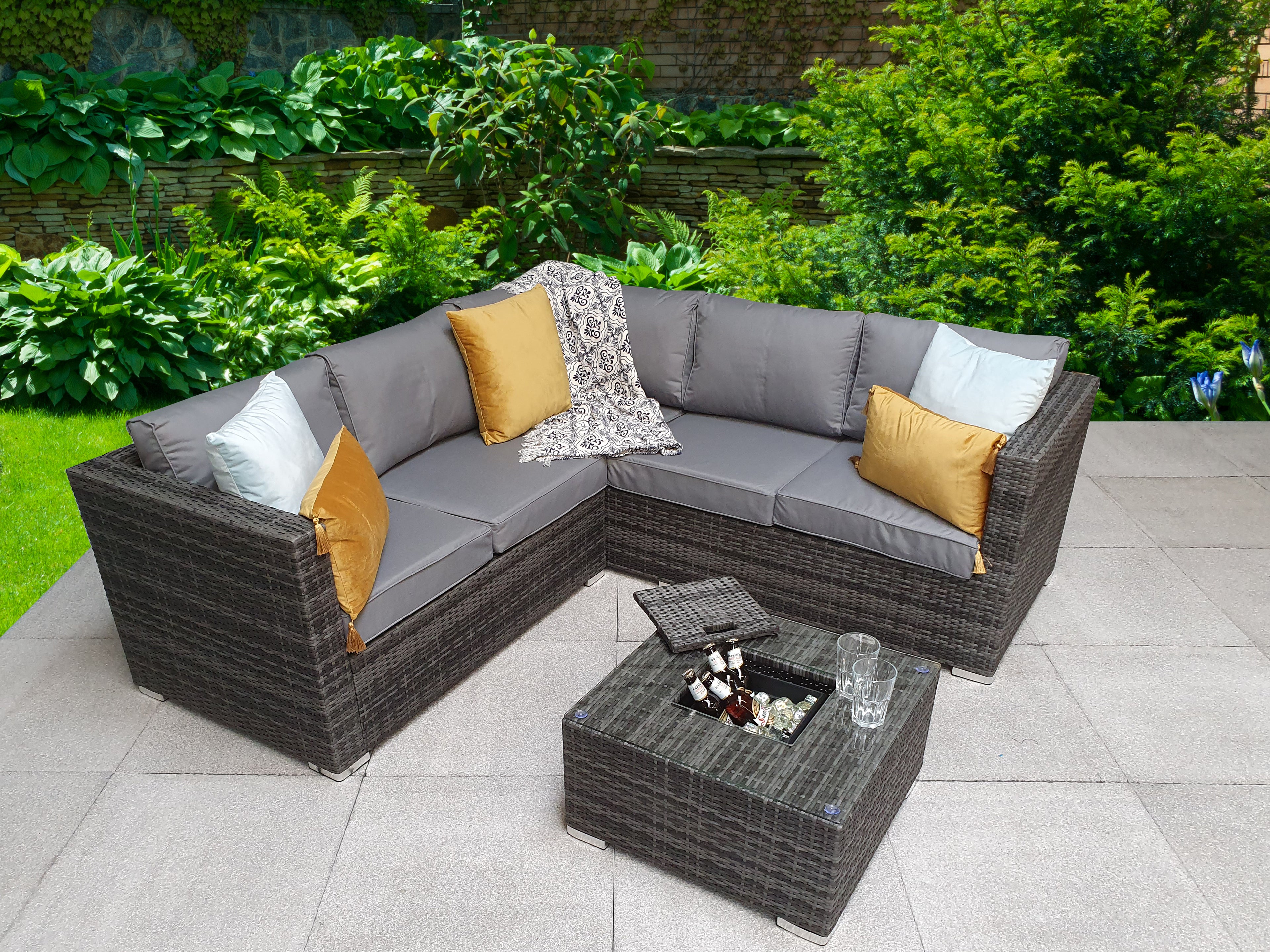 Georgia Corner Rattan Sofa with Ice Bucket Grey